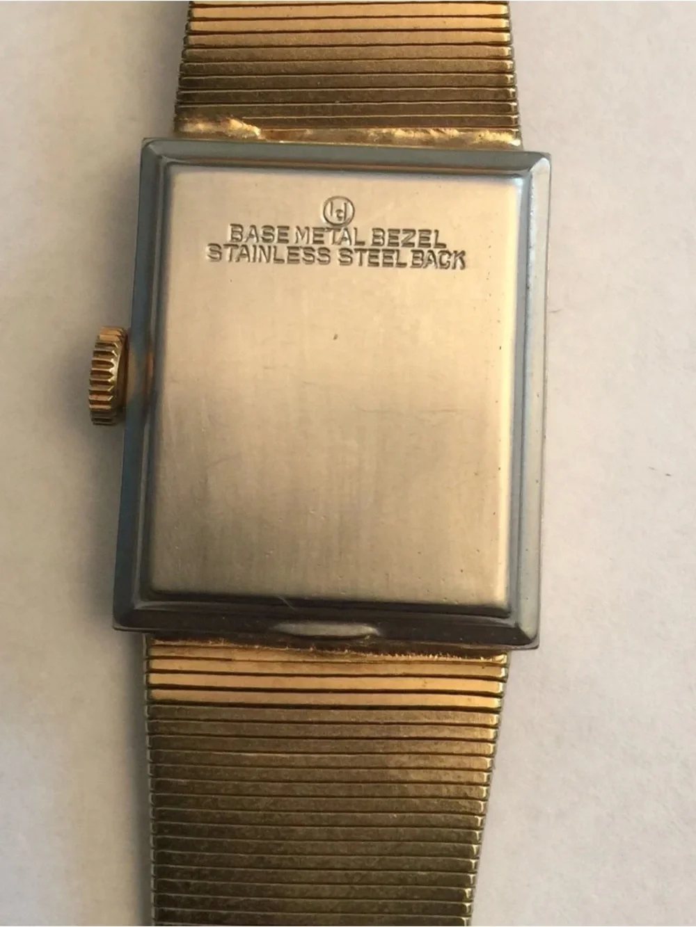 Vintage Gruen 17 Jewels Mechanical Movement Watch Original Bracelet Runs